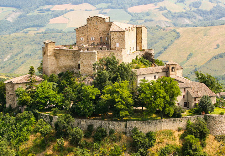castello-di-rossena castello di rossena