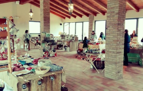 mercatinoparcomontebello le colline del natale